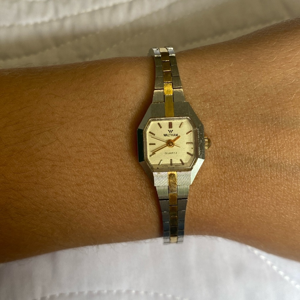 Vintage tiny mixed metal watch!